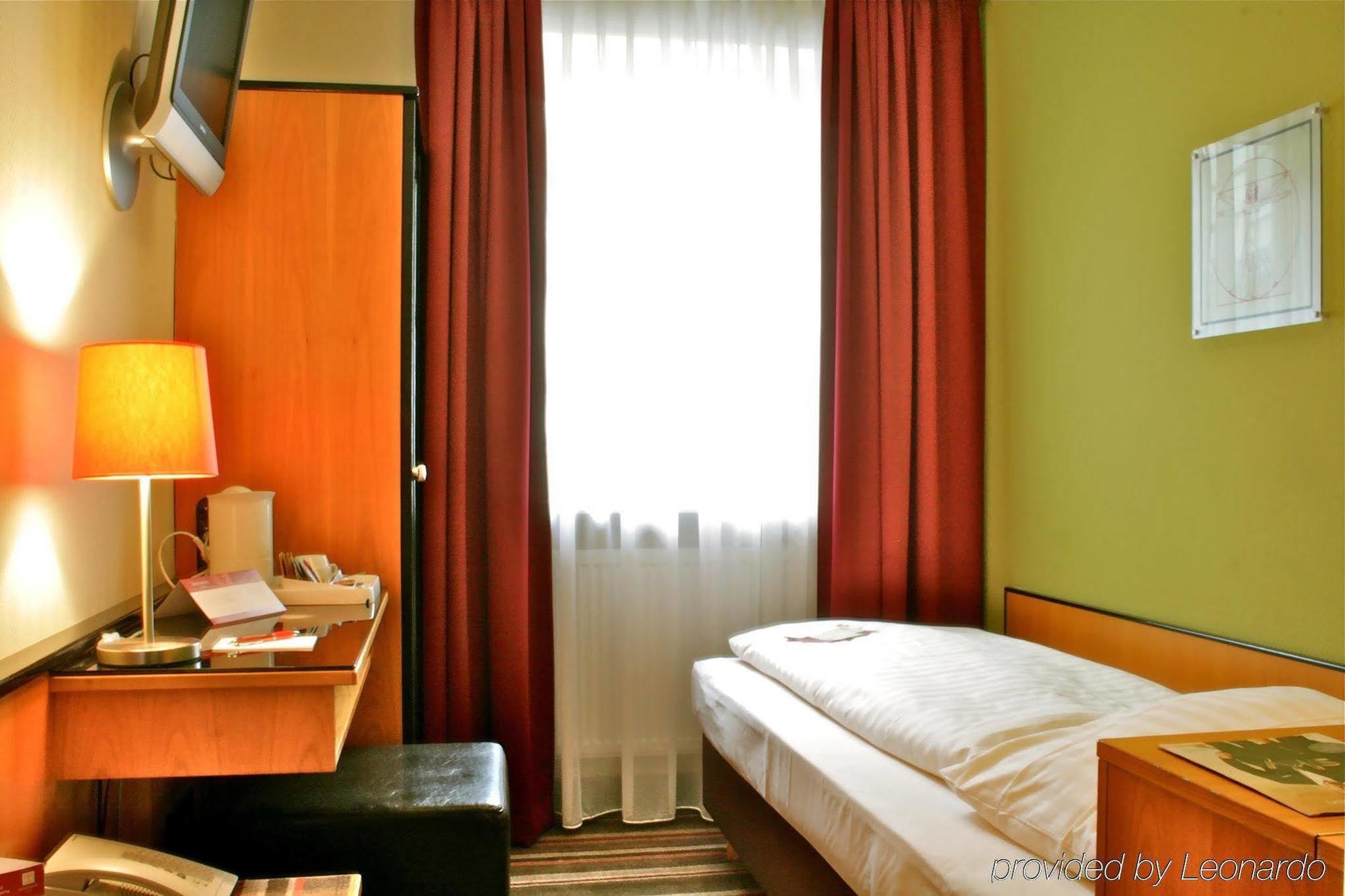 Leonardo Hotel Frankfurt City Center Φραγκφούρτη Εξωτερικό φωτογραφία